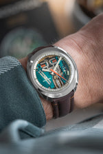 Bulova Accutron Spaceview Tonneau 214 (c. 1974)